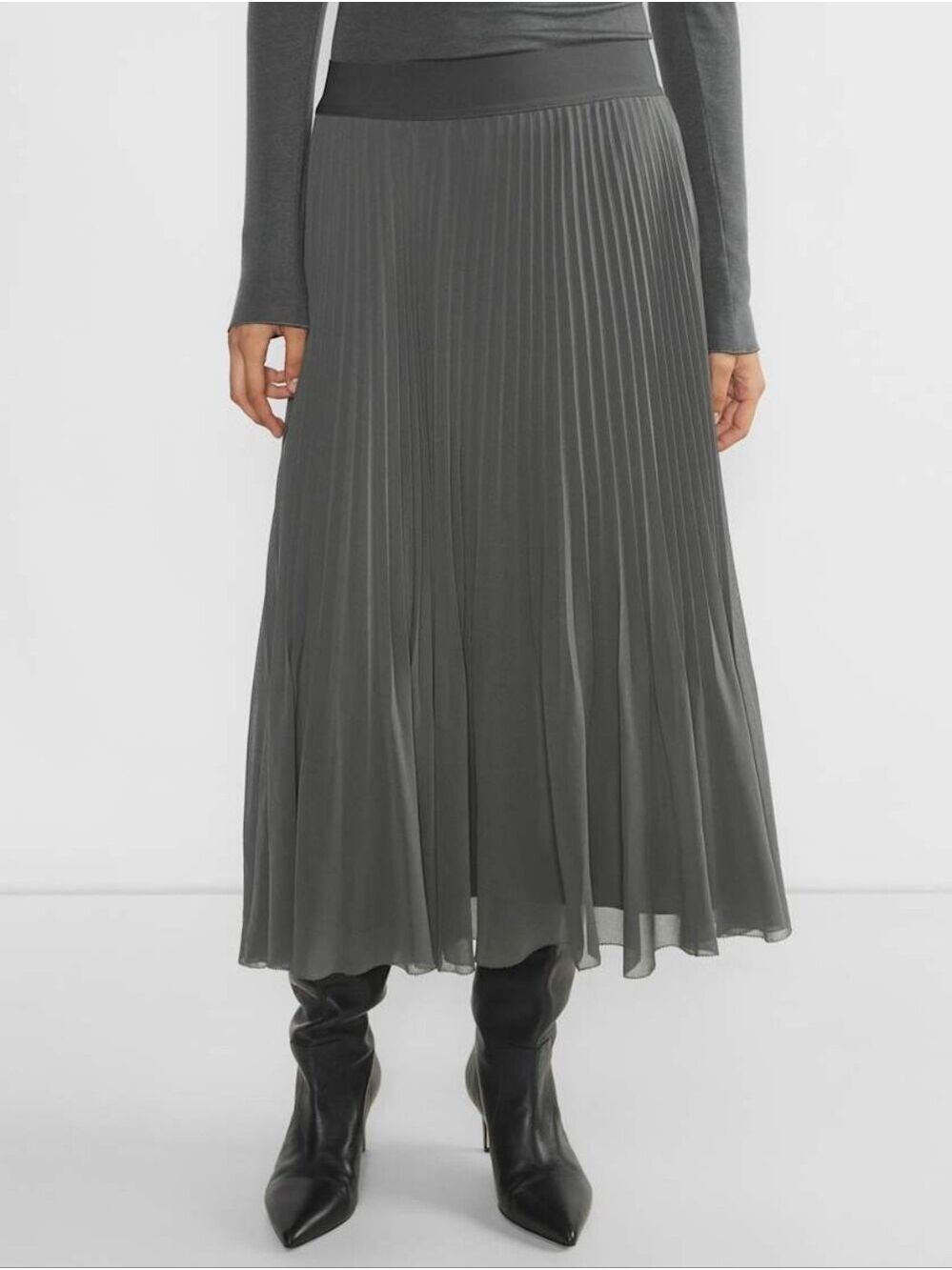 Wilfred Twirl Pleated Skirt Pleated Midi Skirt in Light Olive